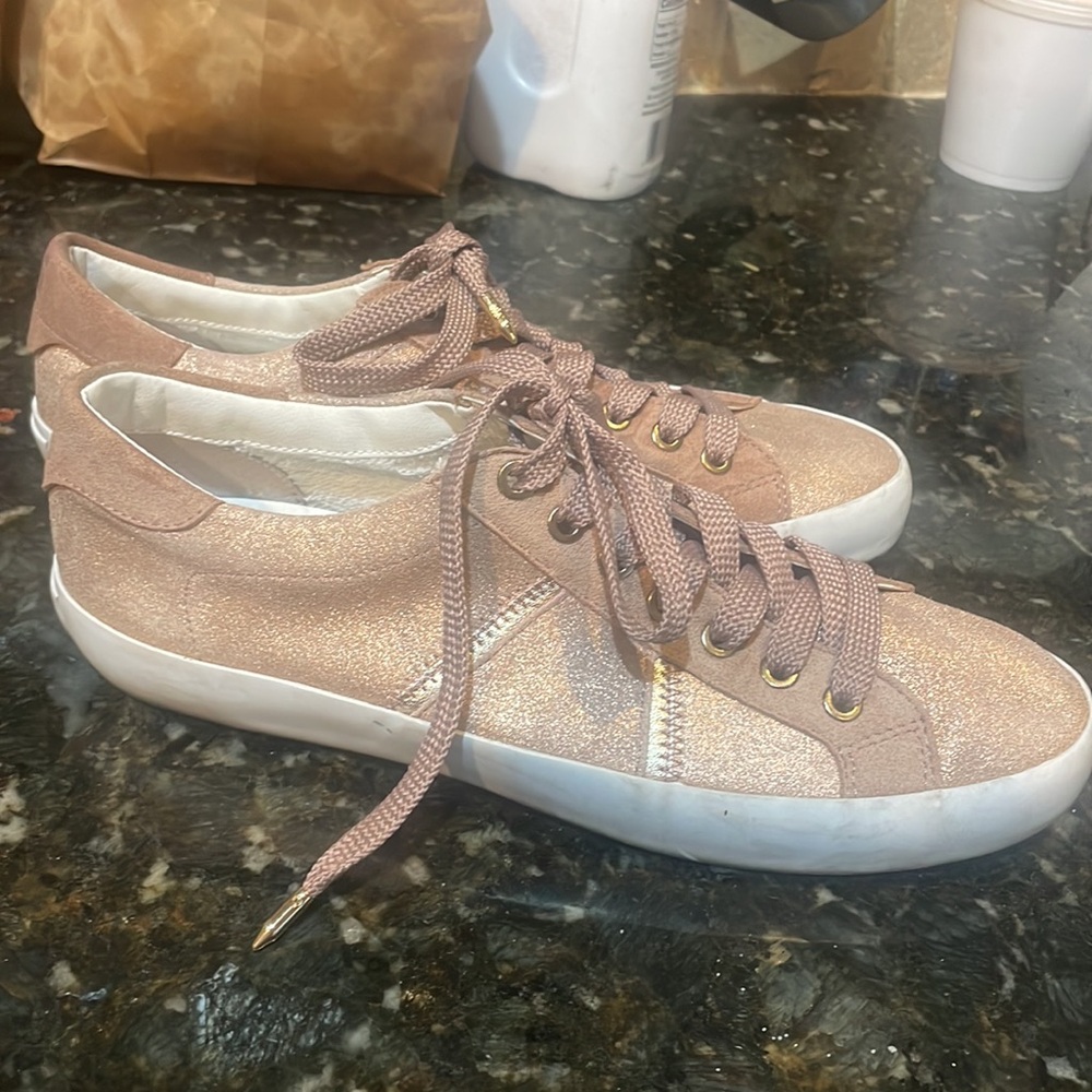 Sam Edelman Blush Sneakers! Women’s 8.5